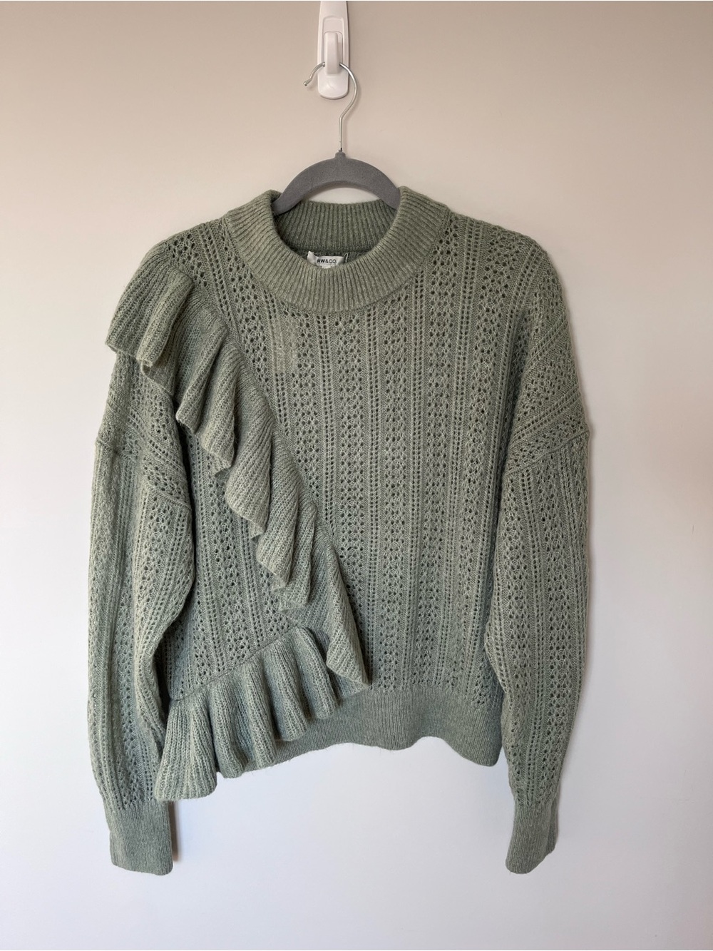 RW&CO NWT Sz L Asymmetrical Ruffle Open Knit Sweater Feminine Soft Girl Romantic - Picture 1 of 7